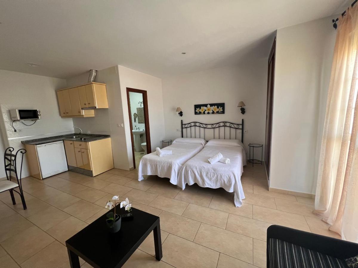 Apartamentos Ortega Тарифа Экстерьер фото