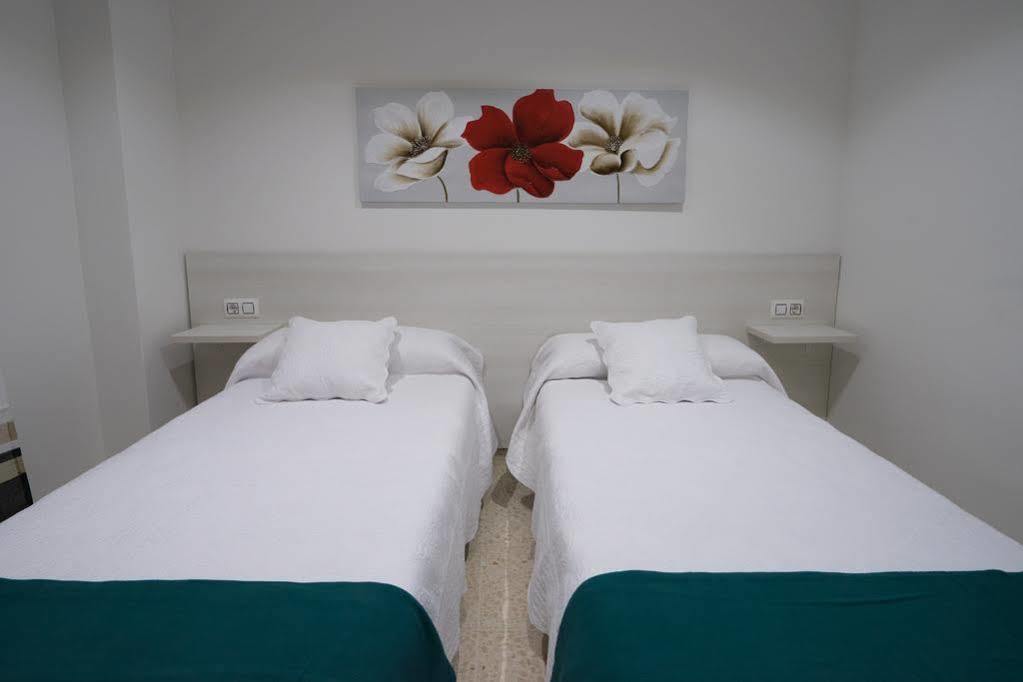 Apartamentos Ortega Тарифа Экстерьер фото